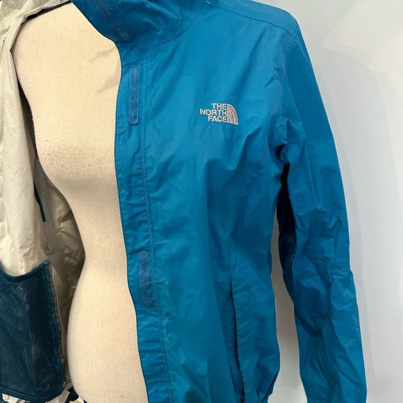 The North Face bright blue rain wind breaker jacket  SZ L UC camping hiking VTG - Picture 6 of 13